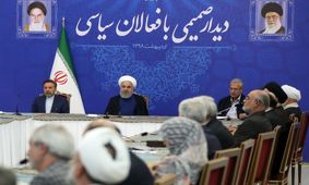 سئوالات و مطالبات از دولت باید با اختیاراتش همخوانی داشته باشد/ مشکلات مردم تنها اقتصادی نیست