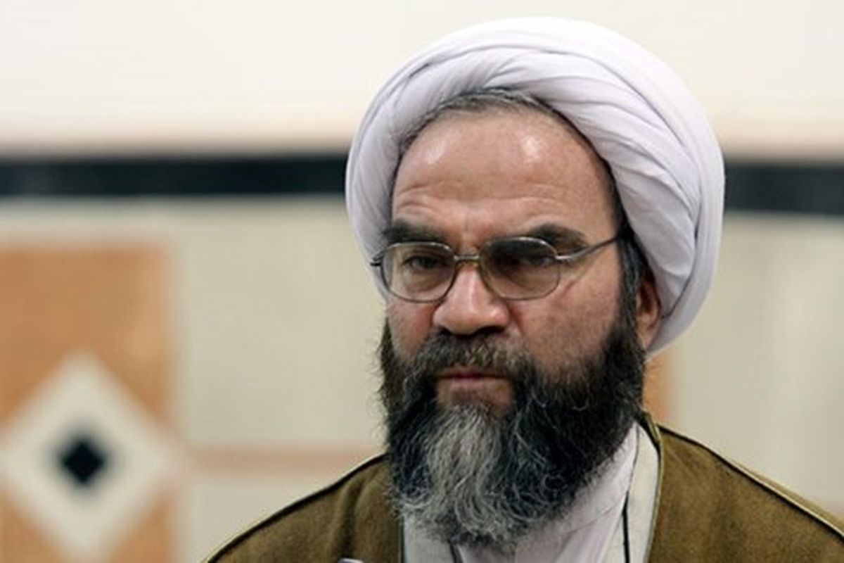 غرویان: مسائل داخلی اولویت گفتگوی ملی باشد