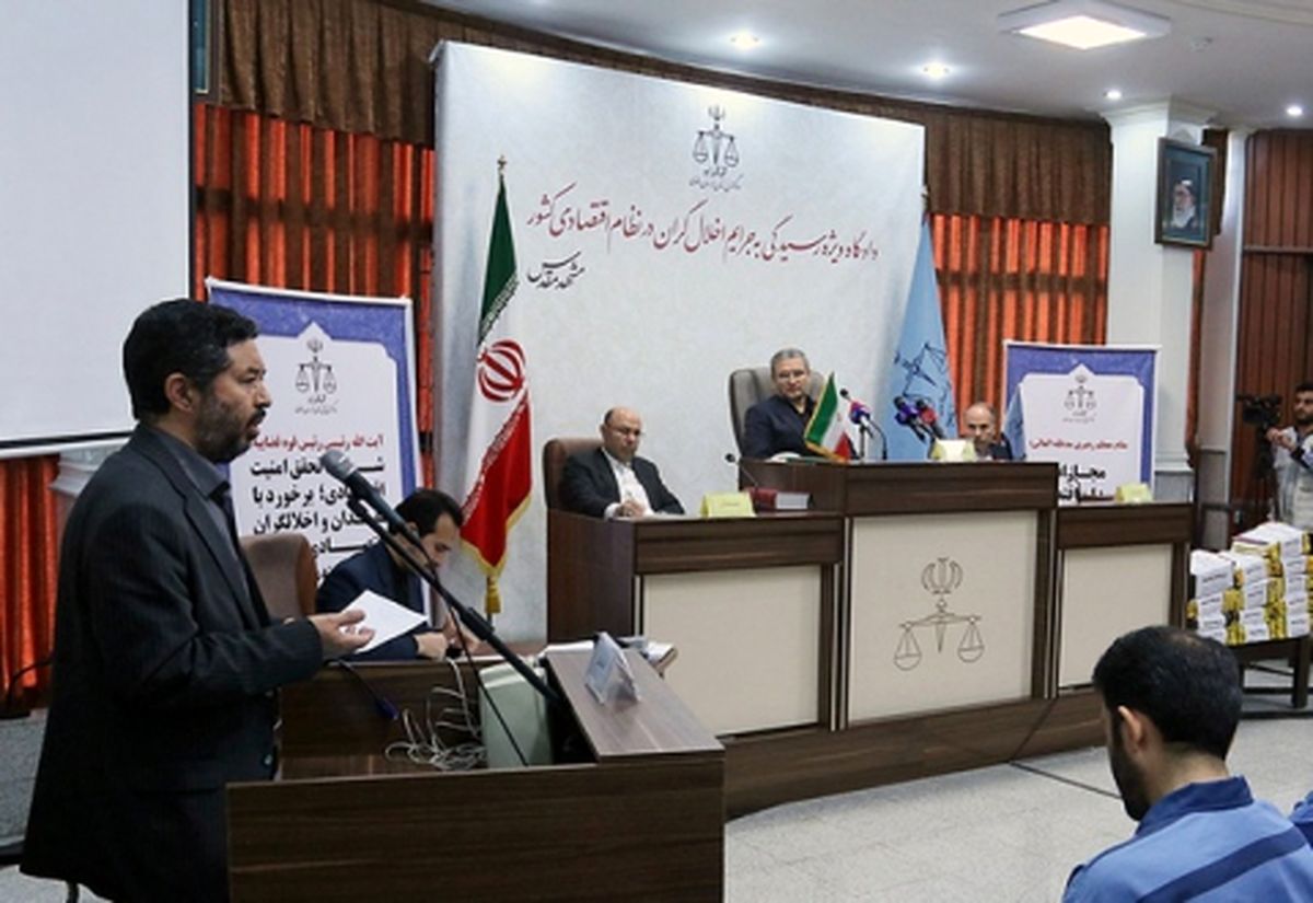 دادستان مشهد: با قاطعیت قانون را در مورد متهمین «شرکت پدیده» اجرا می‌کنیم/ به افراد تفرقه‌افکن هشدار داده شده
