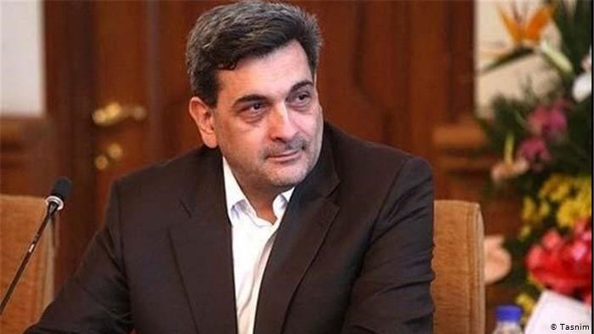 شهردار تهران چقدر حقوق می‌گیرد؟