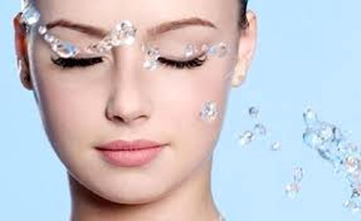 آب‌رسانی به پوست چیست و این کار چطور انجام می‌شود؟