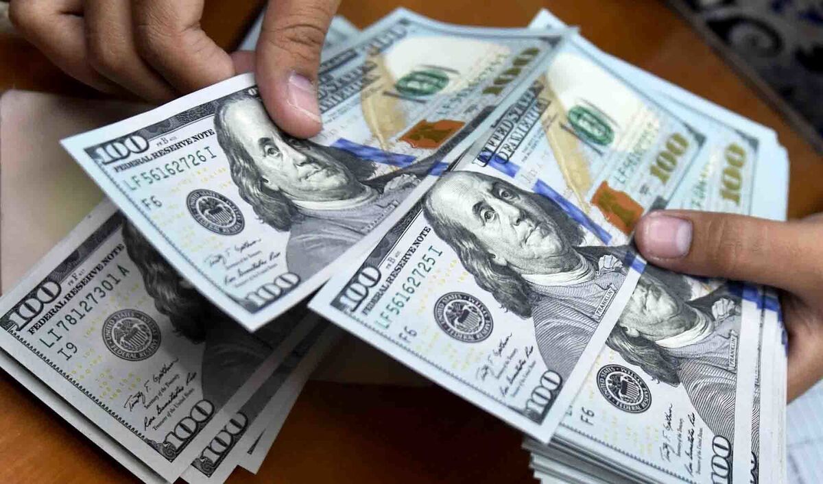 جدیدترین وضعیت قیمت ارز در بازار آزاد/ دلار ۱۰۴ هزار تومان عبور کرد
