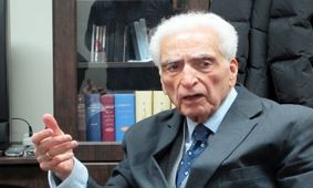 وصیت‌ محمدعلی اسلامی ندوشن چه بود؟

