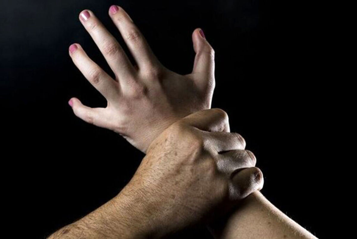 ترفند عجیب متجـاوز اتوبان برای آزار زنانِ راننده