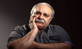 لحظاتی از مداحی زنده‌یاد محمد کاسبی برای امام حسین(ع)