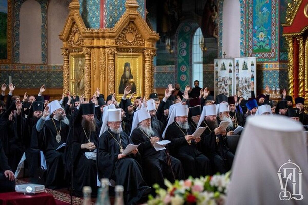 کلیسای ارتدوکس اوکراین روابطش را با روسیه قطع کرد

