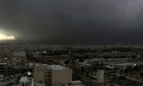 تاریکی تهران ناشی از ترکیب دود و ابرناکی است