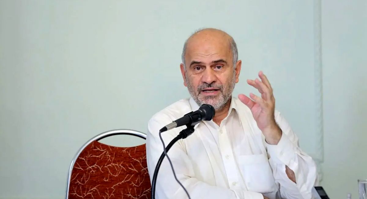 مومنی، اقتصاددان: خدا رحم کرده قیمت ارز را کنترل کردید