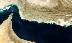 دریافت حق عبور ۲ میلیون دلاری از تنگه هرمز توسط ایران تایید شد/ عضو کمیسیون امنیت ملی مجلس با خنده: جنگ خرج دارد، طبیعتاً باید ما این کار را انجام بدهیم/ ویدئو