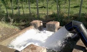 آب های زیرزمینی به صورت حجمی تحویل بهره برداران کشاورزی رفسنجان می شود