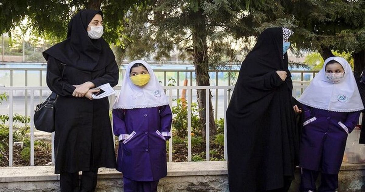 أخذ رضایت‌نامه از والدین برای حضور فرزندان در مدارس، وجاهت قانونی ندارد