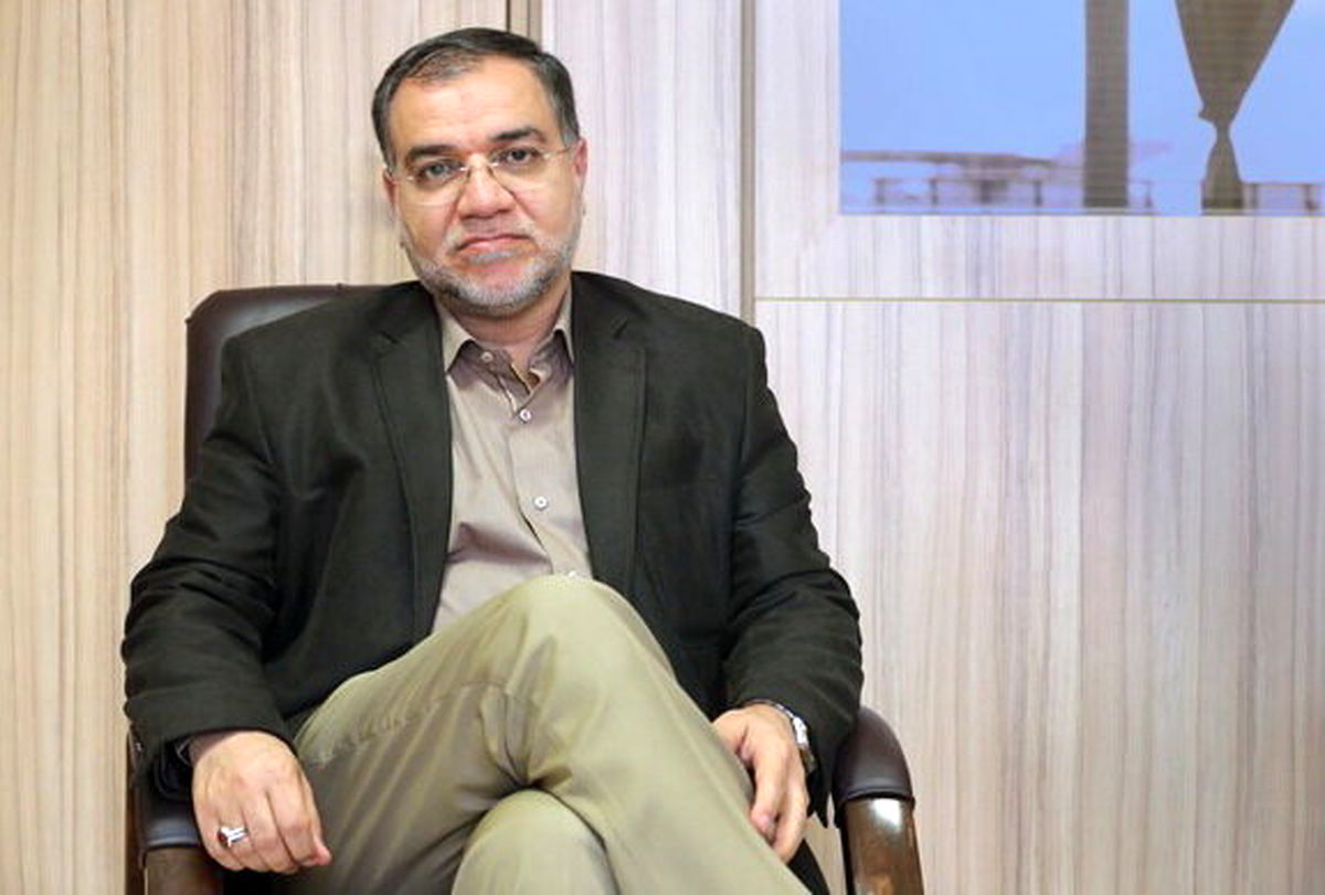  آیت‌الله خامنه‌ای تجسس در امور شخصی و خصوصی دیگران را جایز نمی‌دانند

