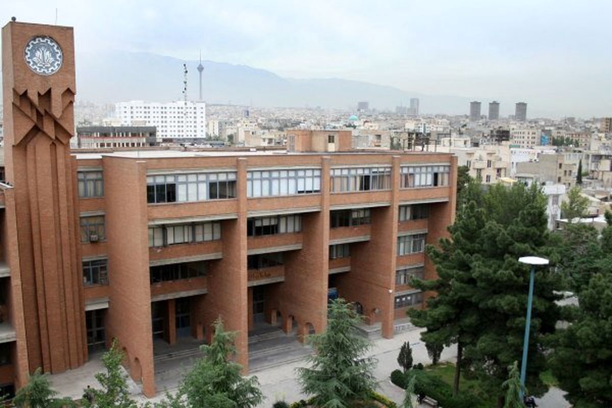 هیچ یک از اساتید دانشگاه شریف تا این لحظه استعفا نداده‌اند

