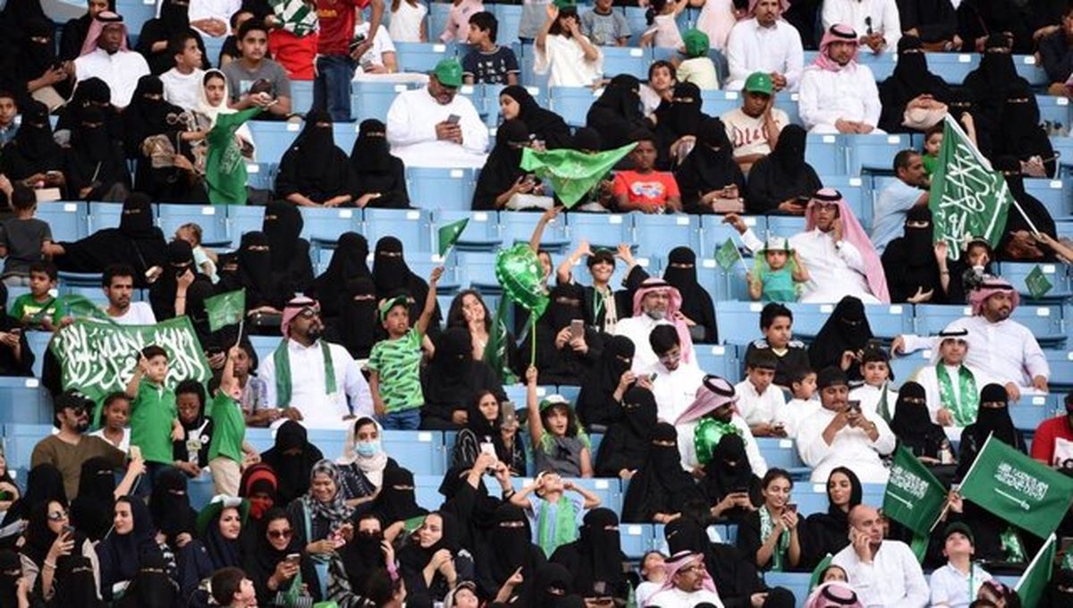 رفع کامل محدودیت حضور بانوان در ورزشگاه‌های عربستان

