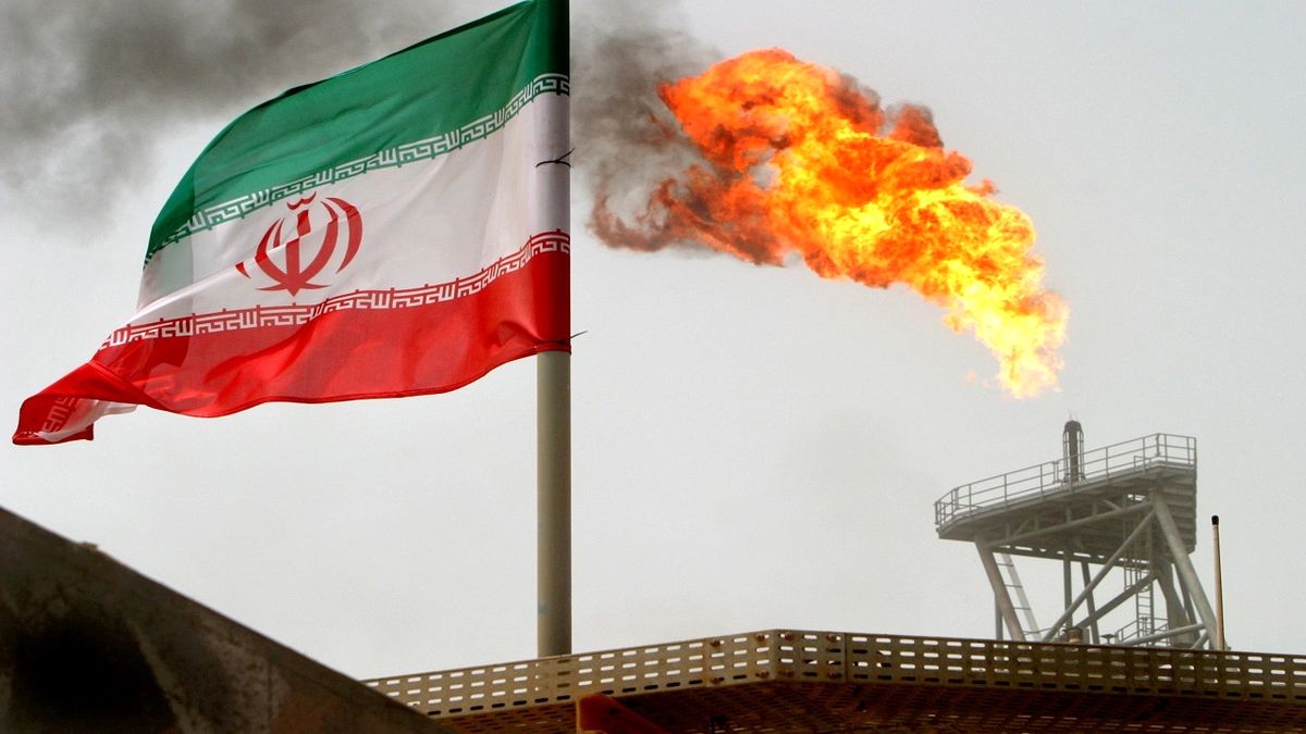 اظهارات نماینده روسیه در خصوص صادرات نفت ایران پس از امضای برجام

