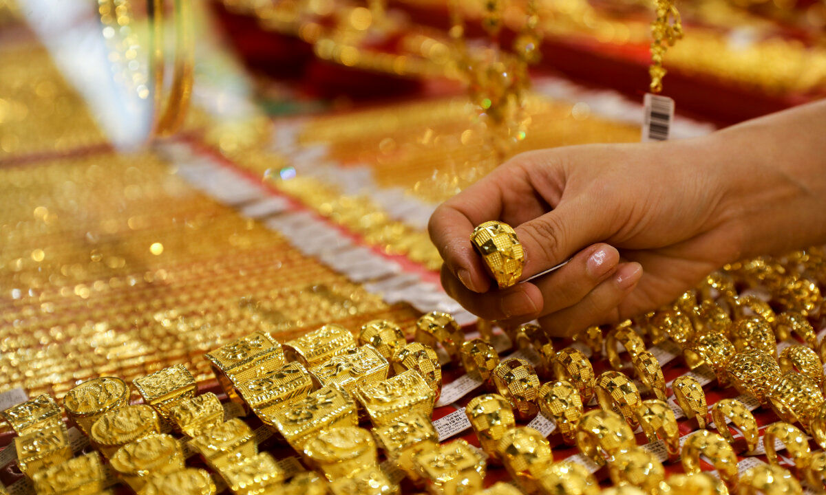 دستگیری عاملان اسرائیل در بازار طلا و ارز
