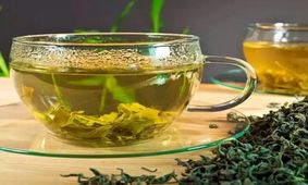 این افراد در خوردن چای سبز باید احتیاط کنند