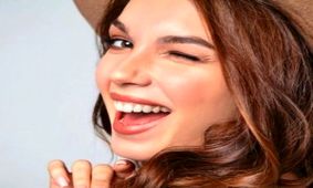 عاداتی که زیبایی و جذابیت را از چهره شما میگیرد