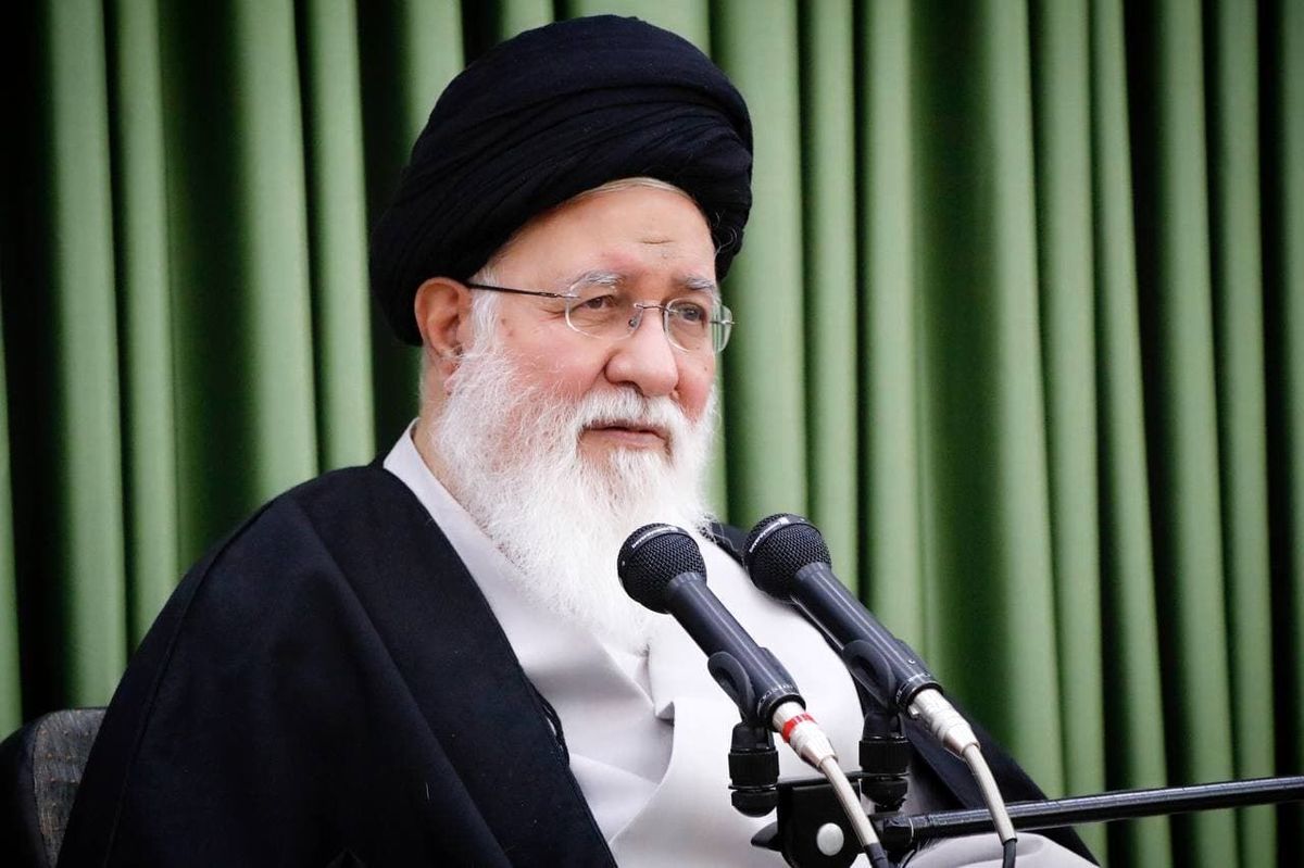 رییس مجلس اجازه ندهد فضای مجازی جولانگاه دشمن شود