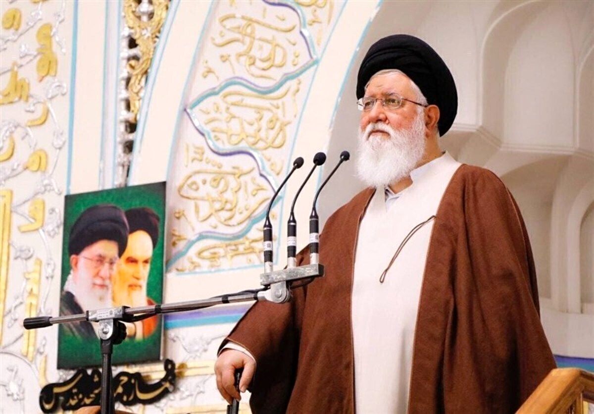 علم‌الهدی: حضور میلیونی در راهپیمایی اربعین، تمرین جنگ است / نتیجه گاندی و نوه ماندلا در راهپیمایی شرکت کردند؛ همه می‌خواهند استکبار را از بین ببرند