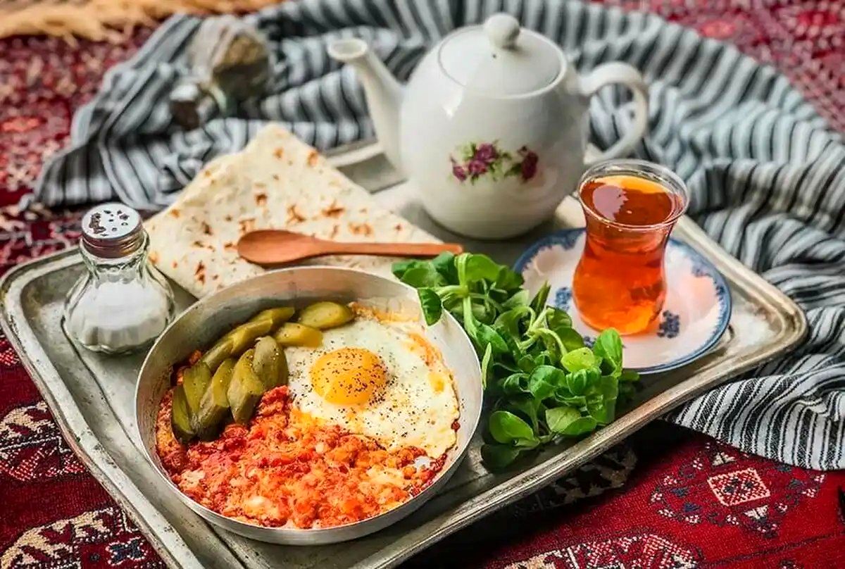 چای و تخم مرغ؛ یک ترکیب کاملا اشتباه!/ ویدئو