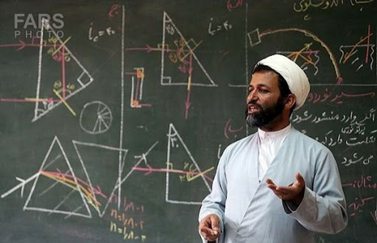 شیخ ها و آخوندها رو به مدارس راه ندهید