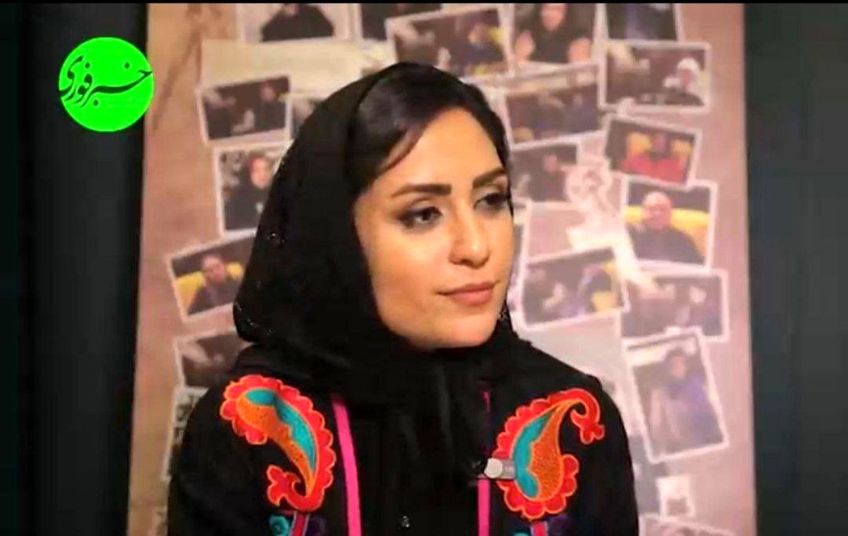 بغض ساره رشیدی، نامزد بهترین بازیگر نقش اول زن جشنواره فیلم فجر، جلوی دوربین خبرفوری / وقتی افسردگی گرفتم که مردم بم را دیدم/ سرعت پایین اینترنت در این شهر زلزله زده عادی شده و قطره چکانی به اینترنت متصل هستی!