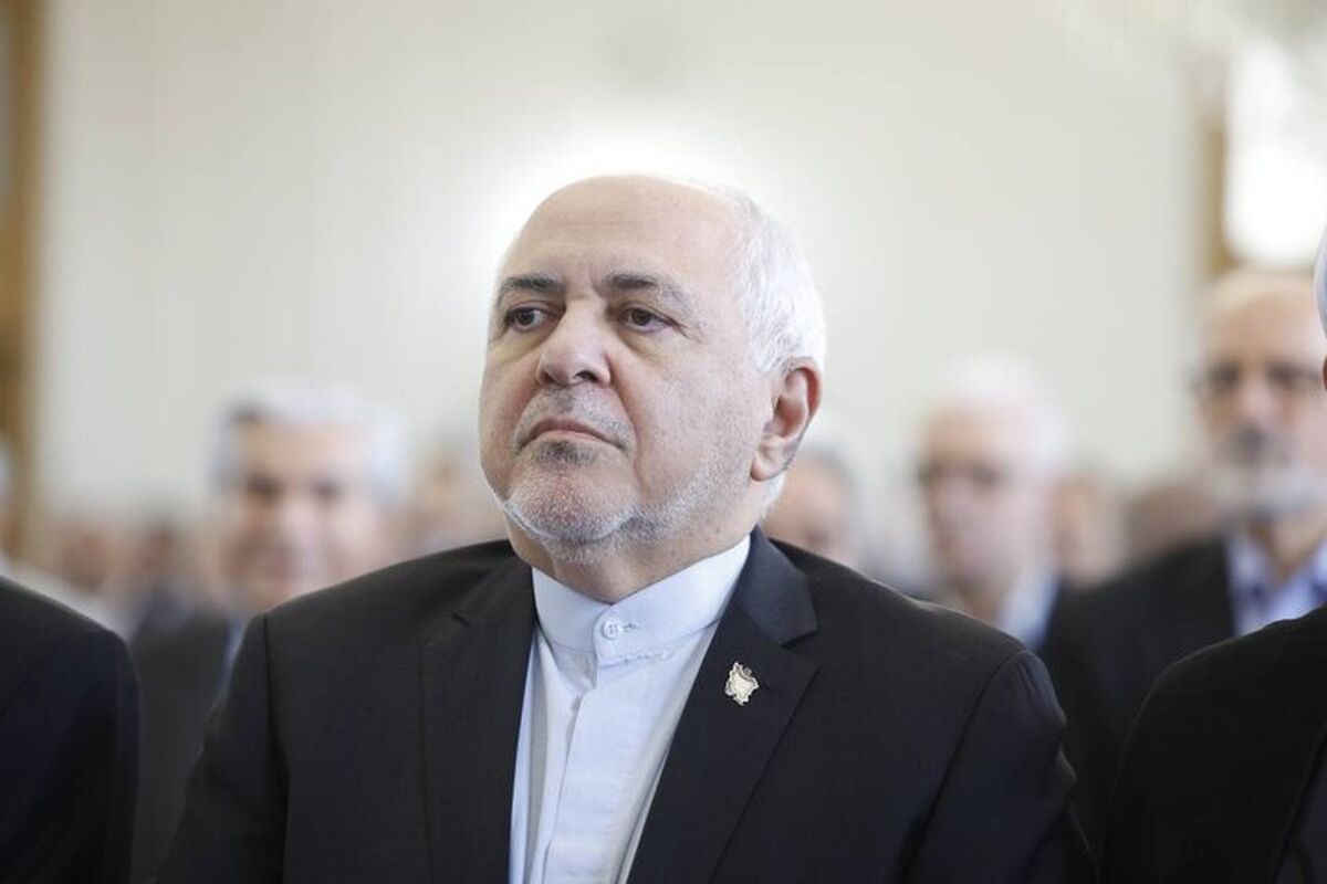 ظریف: خیابان، دیپلماسی و میدان، بزرگترین تضمین ما هستند/ تهدیدگران نیز فهمیده‌اند با قلدری و زورگویی نمی‌توانند این ملت را تسلیم کنند