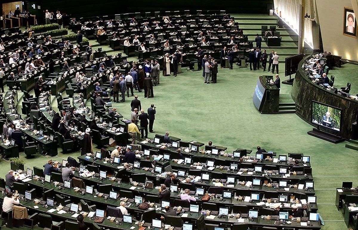 واکنش قالیباف به حدنصاب نرسیدن نشست مجلس: اسامی غائبان منتشر می‌شود