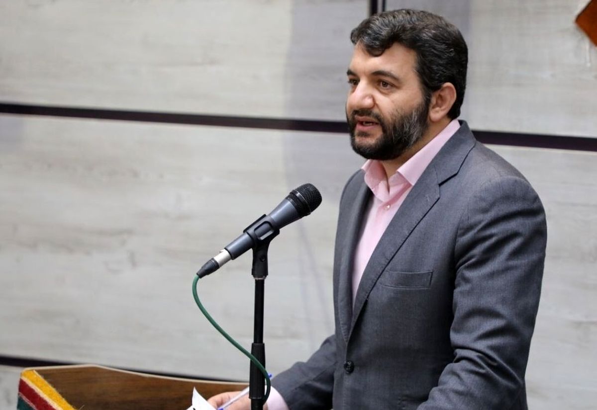 واکنش «احمدی‌نژادی‌ها» به استعفای عبدالملکی از وزارت کار

