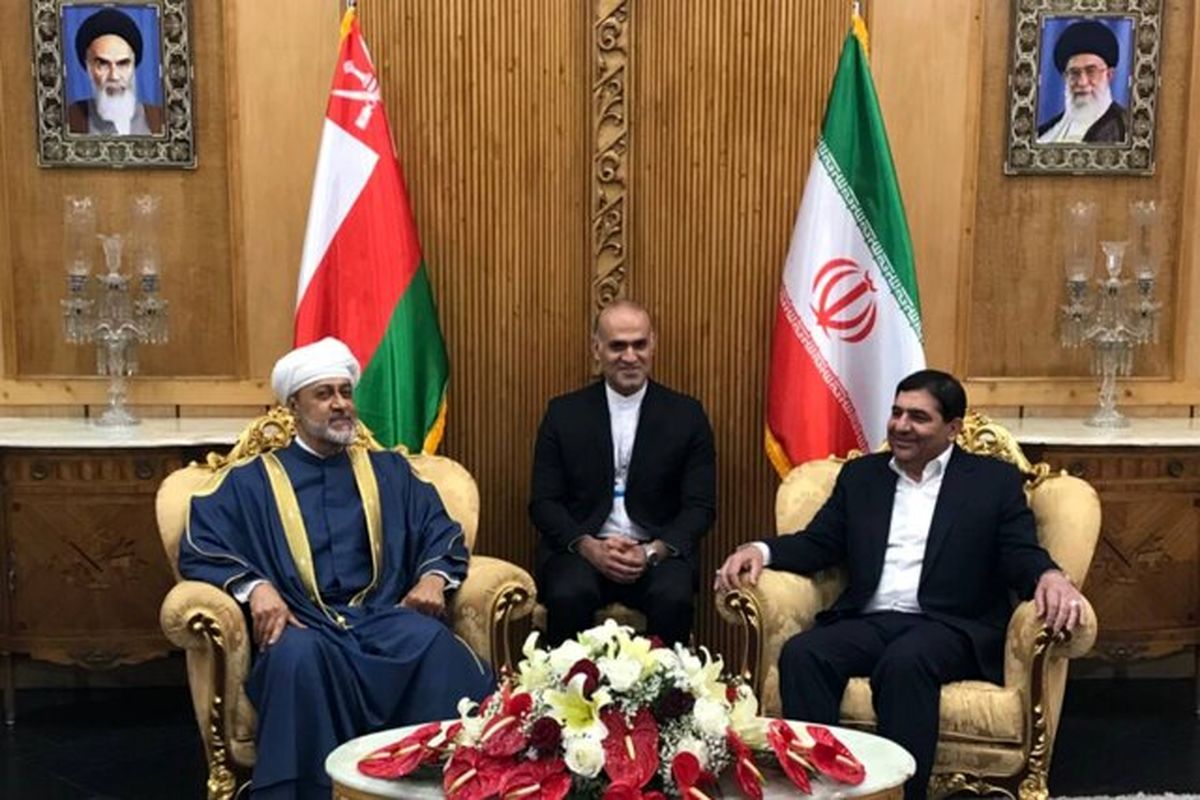 سلطان عمان وارد تهران شد

