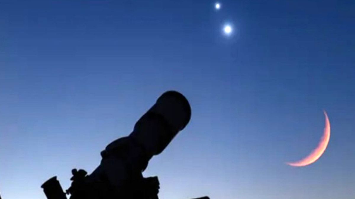 مقارنه زهره و زحل در آسمان