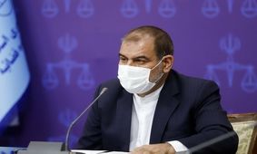 با قانون حجاب به کسانی که کشف حجاب می‌کنند مصونیت داده‌اند