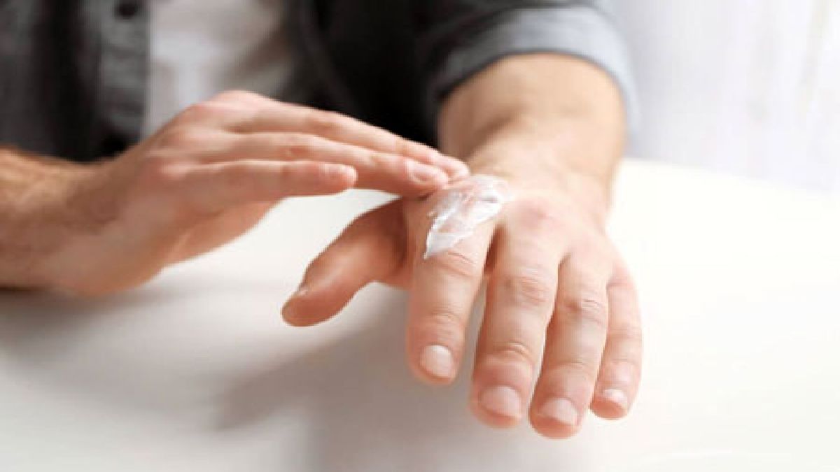 چگونه خشکی پوست را کاهش دهیم؟