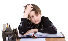 چرا هنگام امتحانات دچار فراموشی می شویم؟