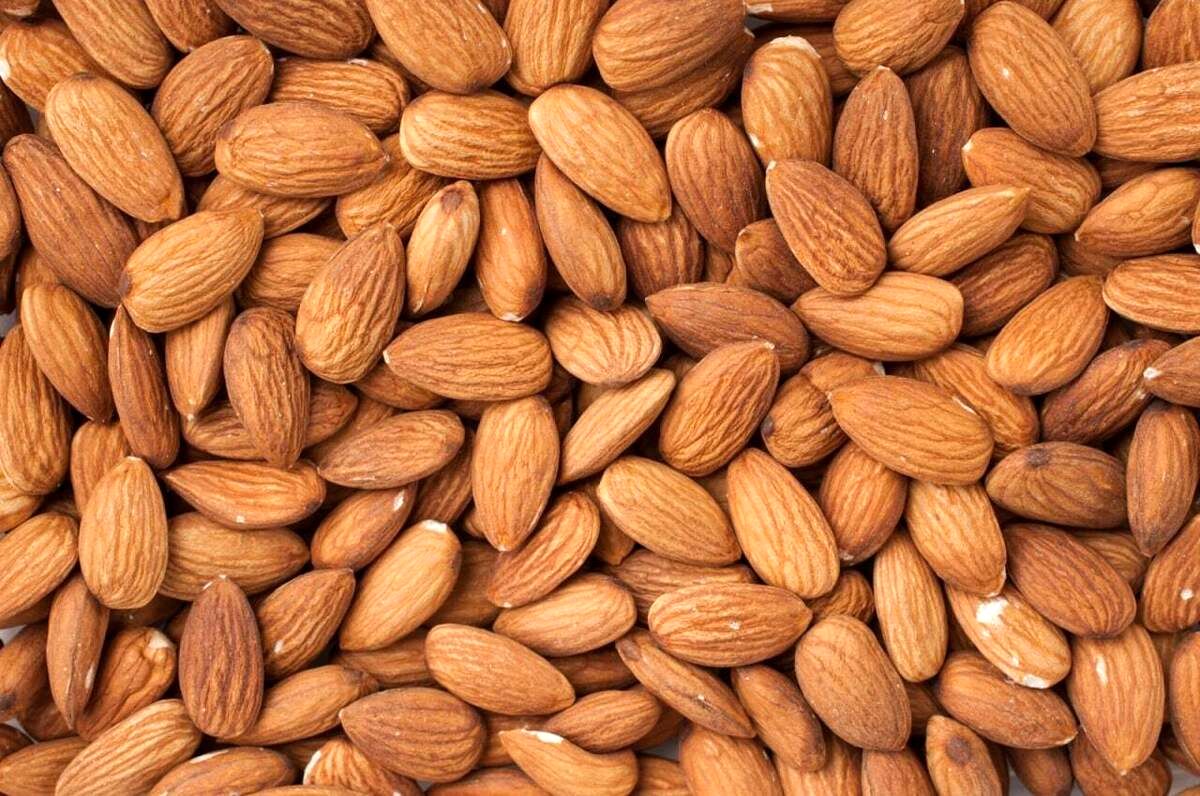 فواید بادام برای روده ها