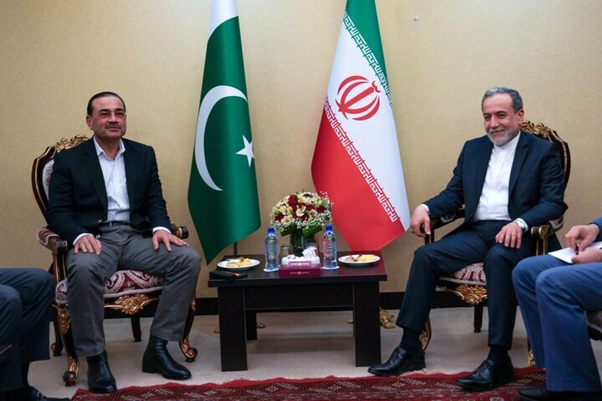 دیدار مجدد عاصم منیر با عراقچی/ تصاویر

