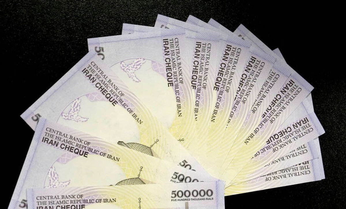 جزییات عیدی کارکنان دولت ابلاغ شد

