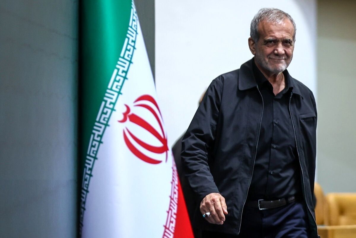 زمان مراسم تحلیف رئیس جمهور

