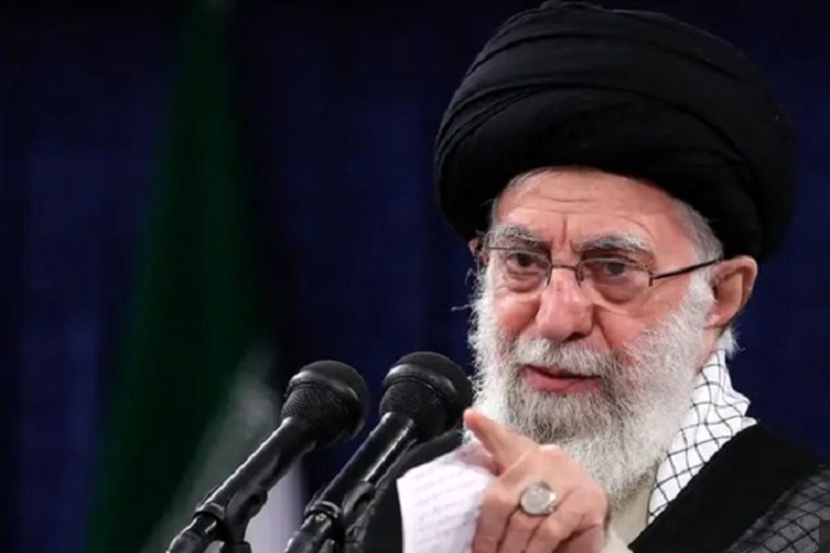 چرا رهبر انقلاب درگیری نظامی با آمریکا را محتمل نمی‌دانند؟