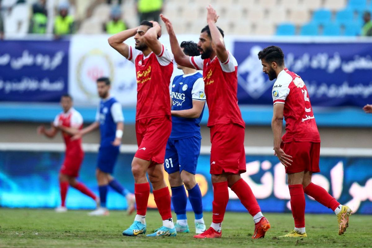 داور باید ۲ پنالتی دیگر به نفع پرسپولیس می‌گرفت/ ویدئو